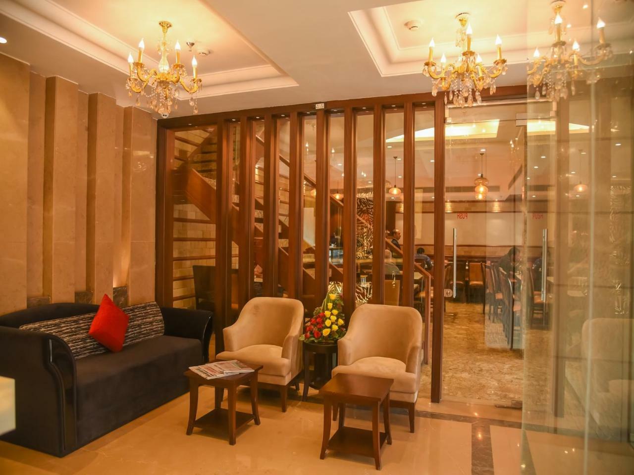 Bharawan Clarks Inn Express Amritsar Exterior foto